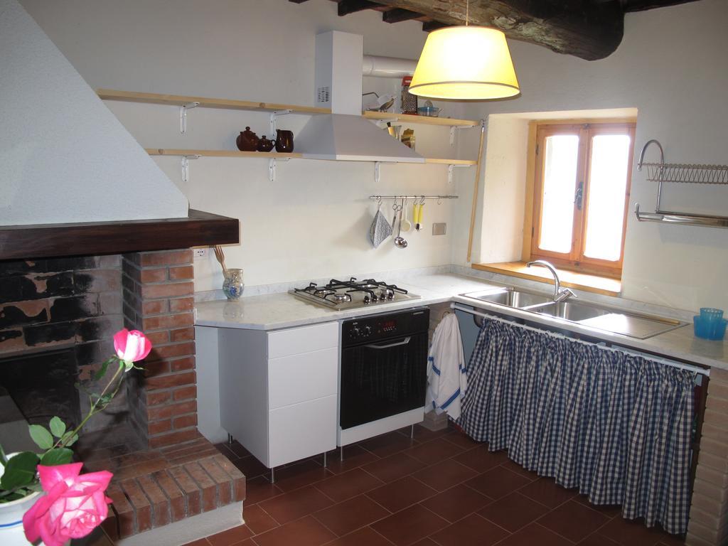 Ferienwohnung Fattoria Di Pietrabuona Pescia Exterior foto