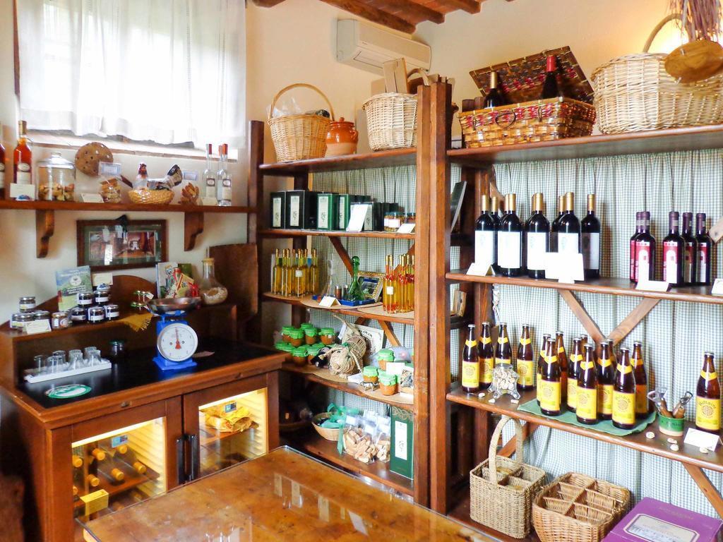 Ferienwohnung Fattoria Di Pietrabuona Pescia Exterior foto